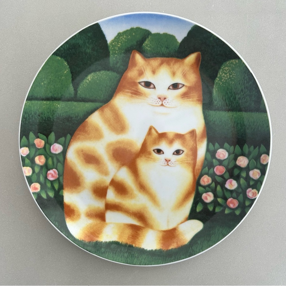 Felicia and Felina - Home Decorative Cat Plate 9”  Martin Leman